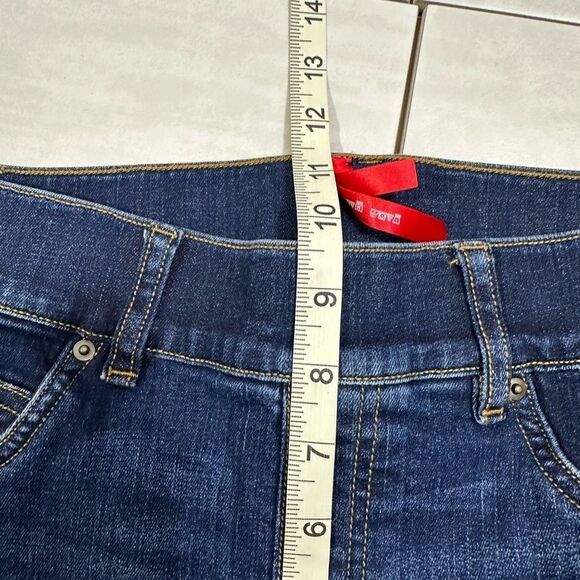 SPANX Midnight Shade Pull On Flare Jeans Medium Dark Wash Western Casual - Picture 7 of 11